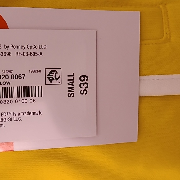 SPORTS ILLUSTRATED WOMEN'S YELLOW SHORTS ELASTIC WAISTBAND SIZE SMALL - Picture 2 of 11